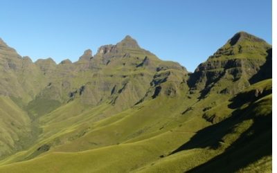 Hiking in the Drakensberg Mountains looking for San Rock art yields some surprises!